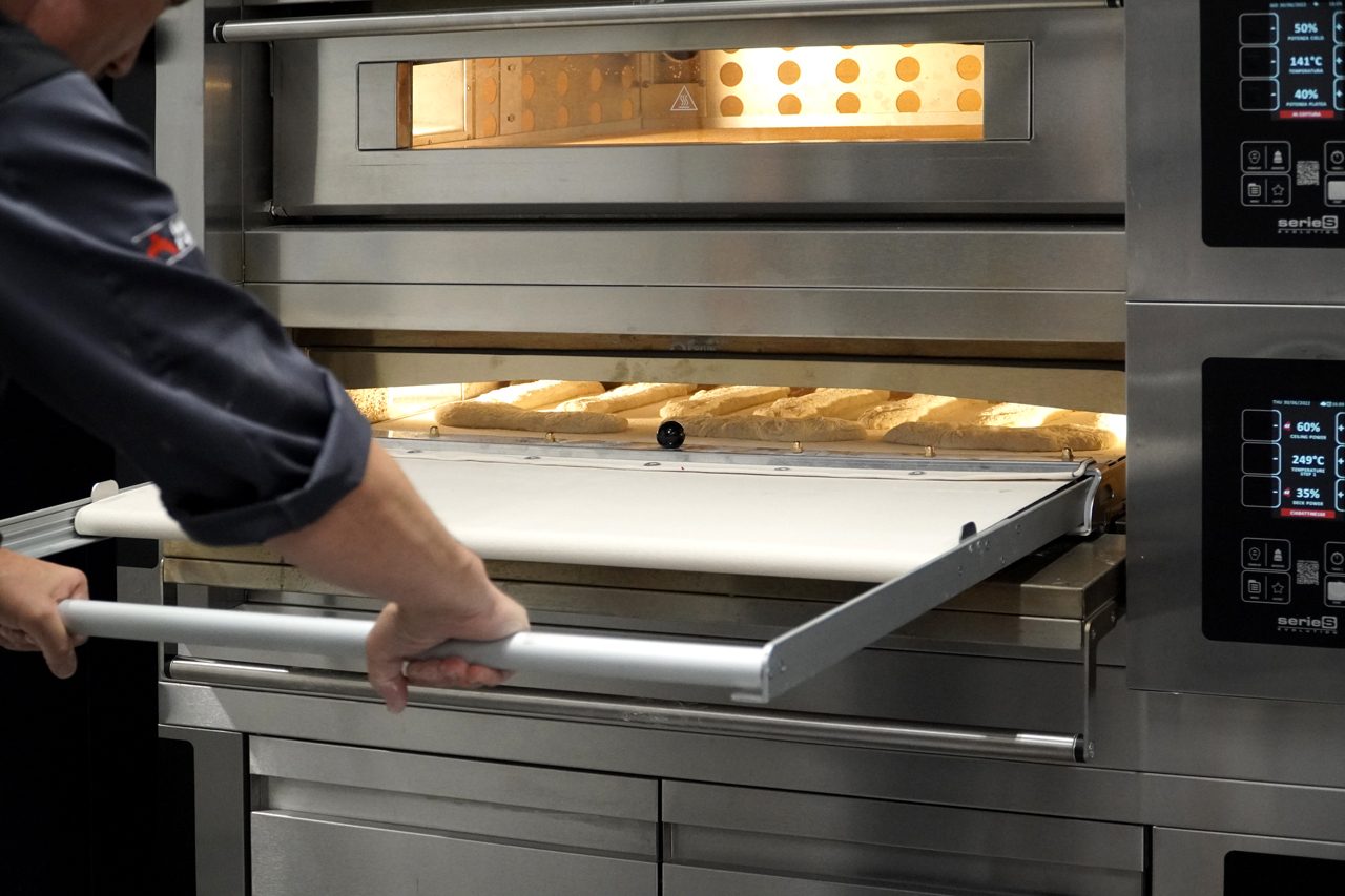 Ampto bread oven